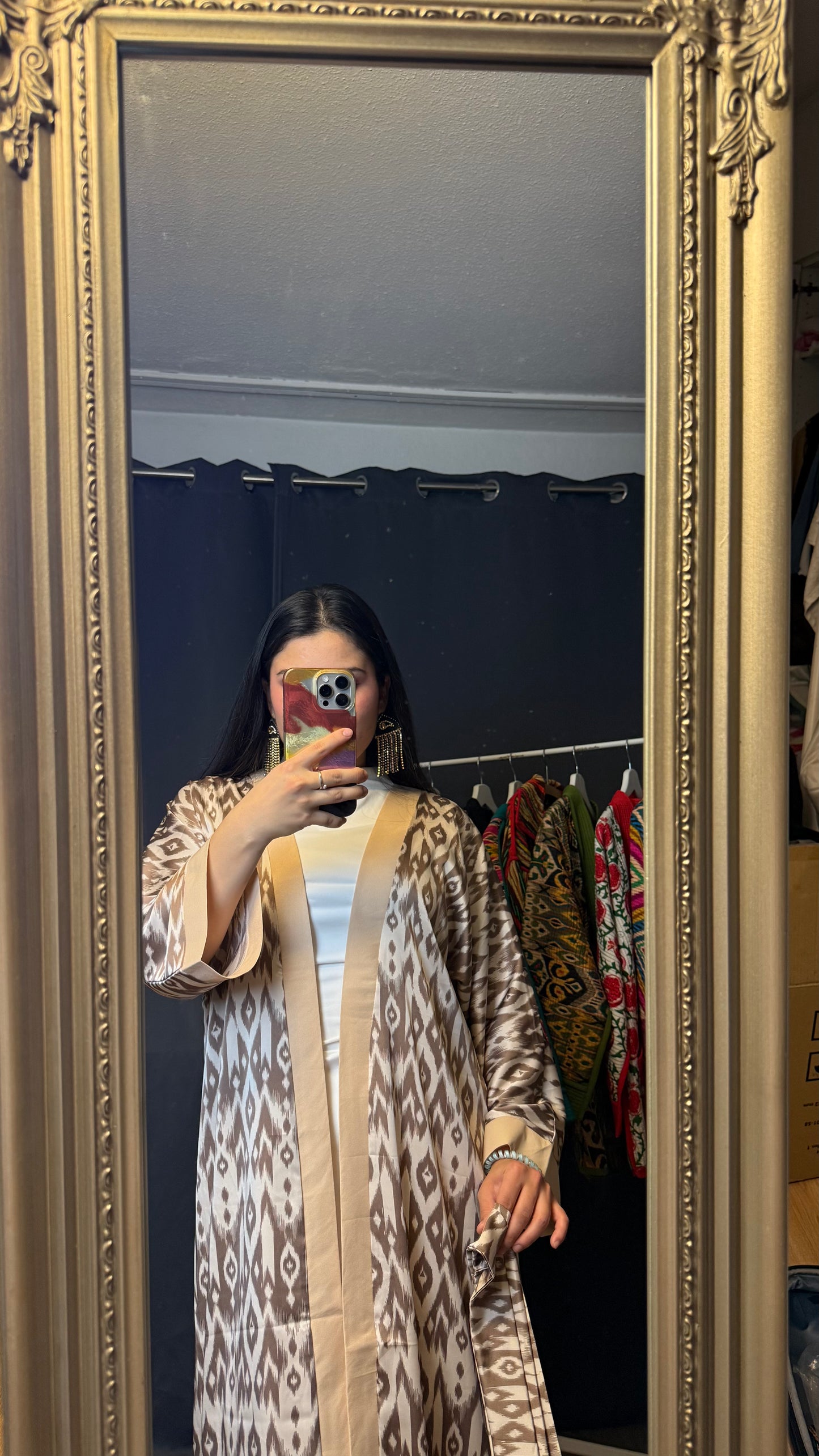Lange Adras/Ikat-Abaya – Beige Edition