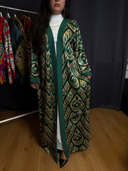 Abaya aus Seide in Smaragdgrün