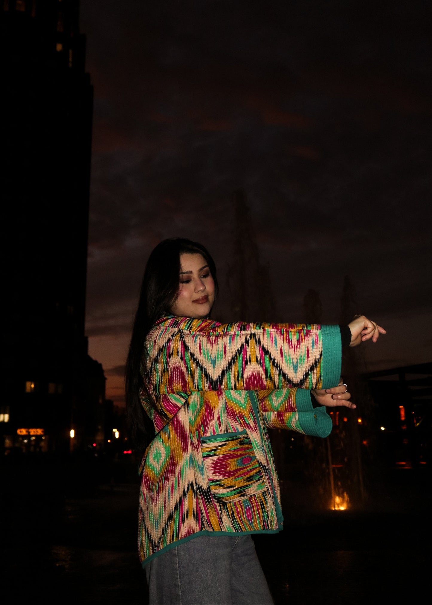 Zweiseitiger Chapan „Teal Ikat Glow“