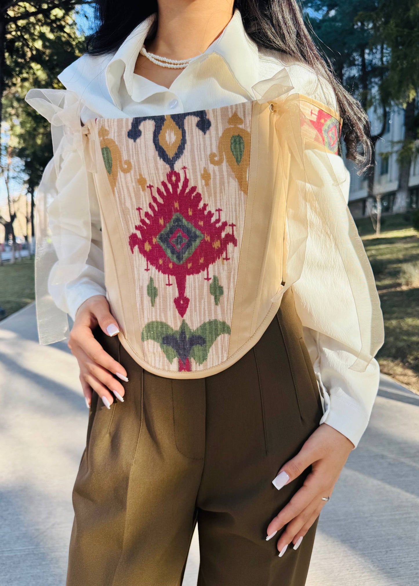 Handgefertigtes Ikat-Korsett – Premium Edition