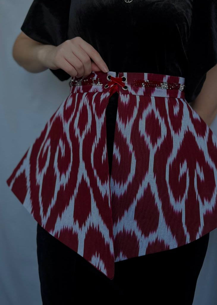 Baske aus traditionellem Ikat (Handarbeit)