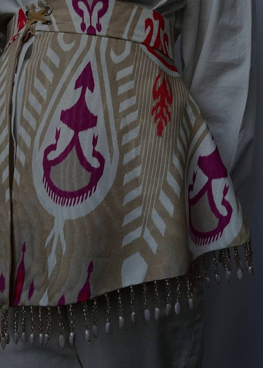 Baske aus Adras/Ikat-Stoff – Limited Edition